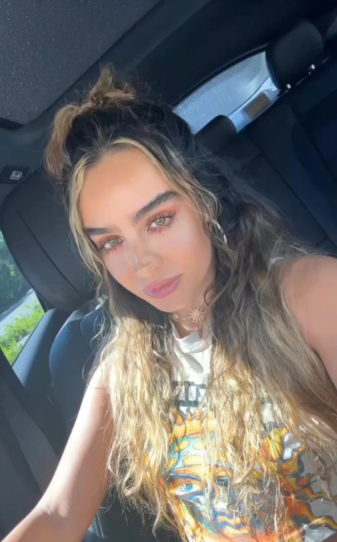 @Sommer Ray